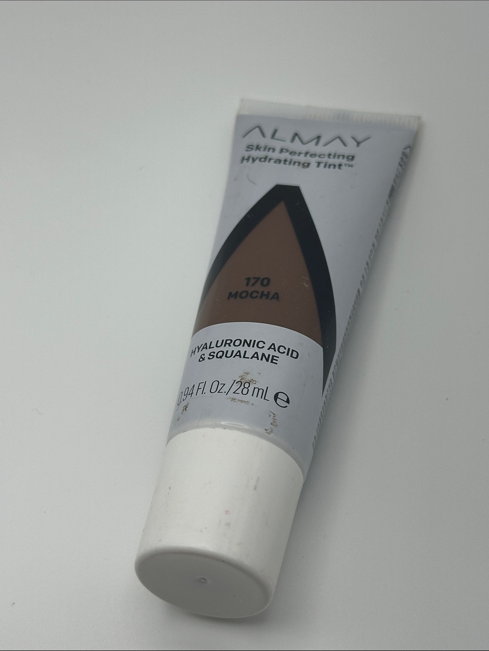 Almay Skin Perfecting Hydrating Tint  Mocha